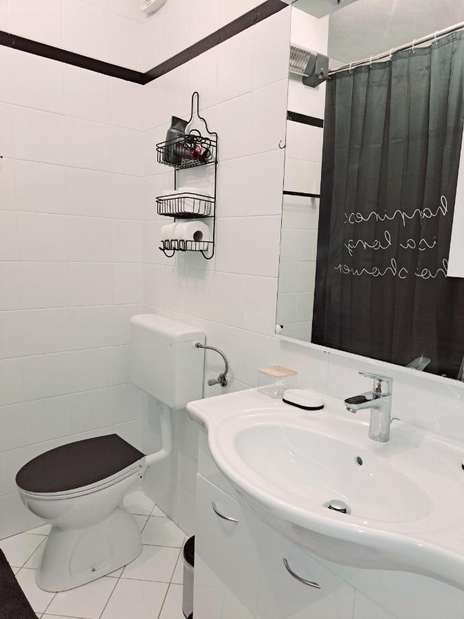 Apartman Karmen Vodice Exterior photo