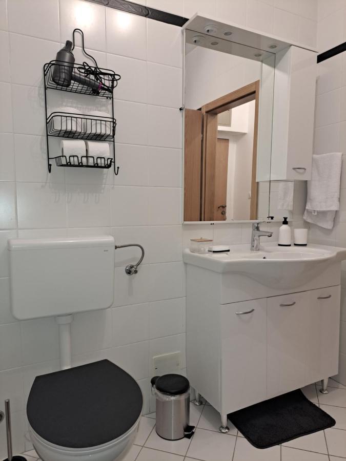 Apartman Karmen Vodice Exterior photo