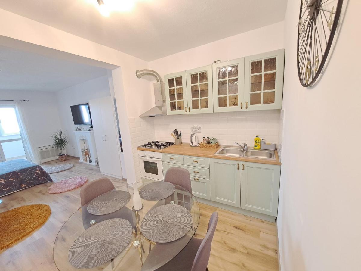 Apartman Karmen Vodice Exterior photo